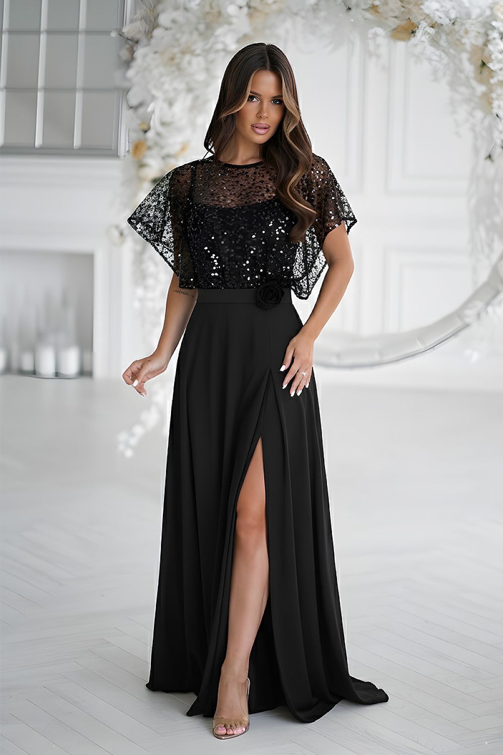 Bicotone dress black detail view 2 Secretelles