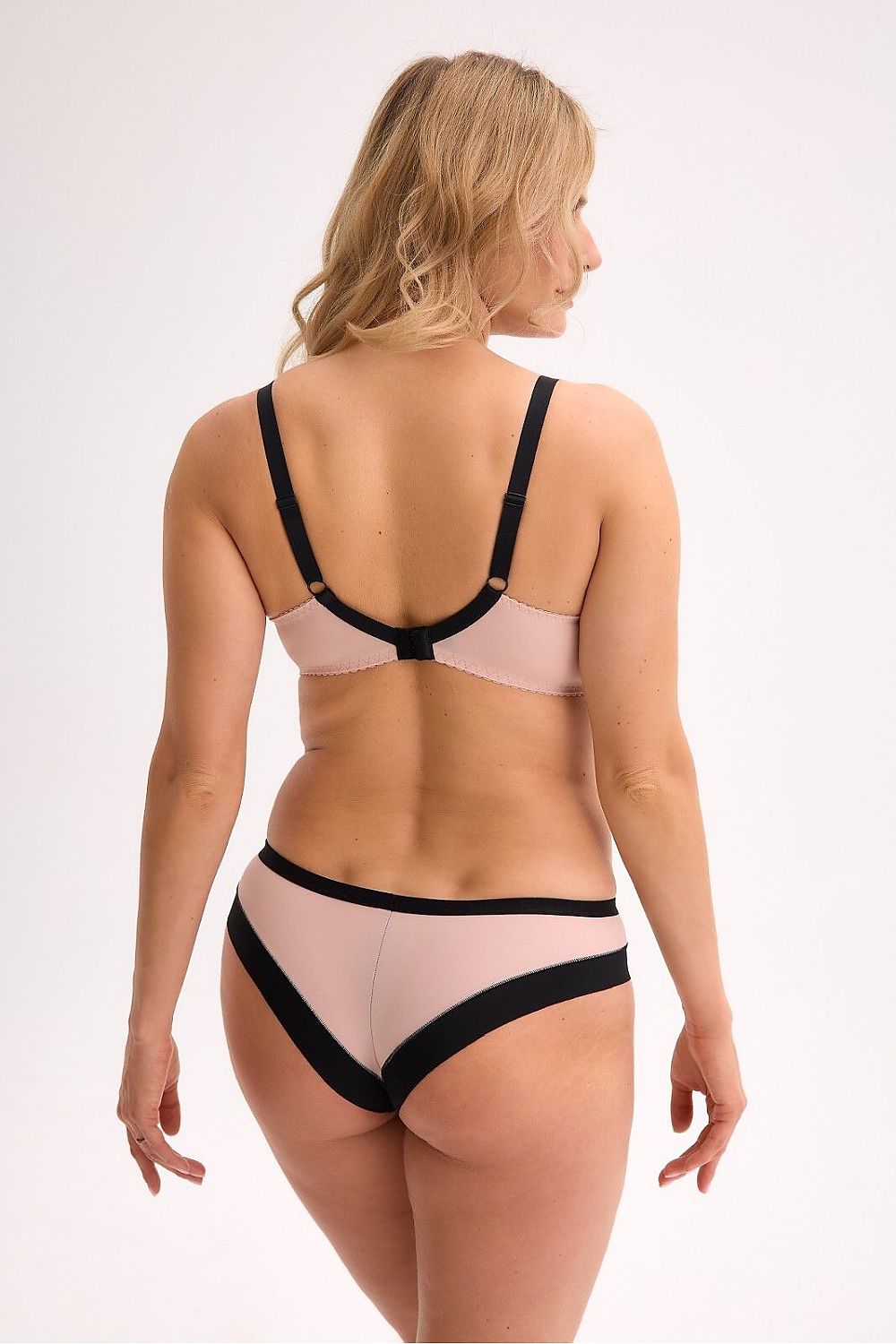Bra Gaia black 216001 - product view 2 at Secretelles