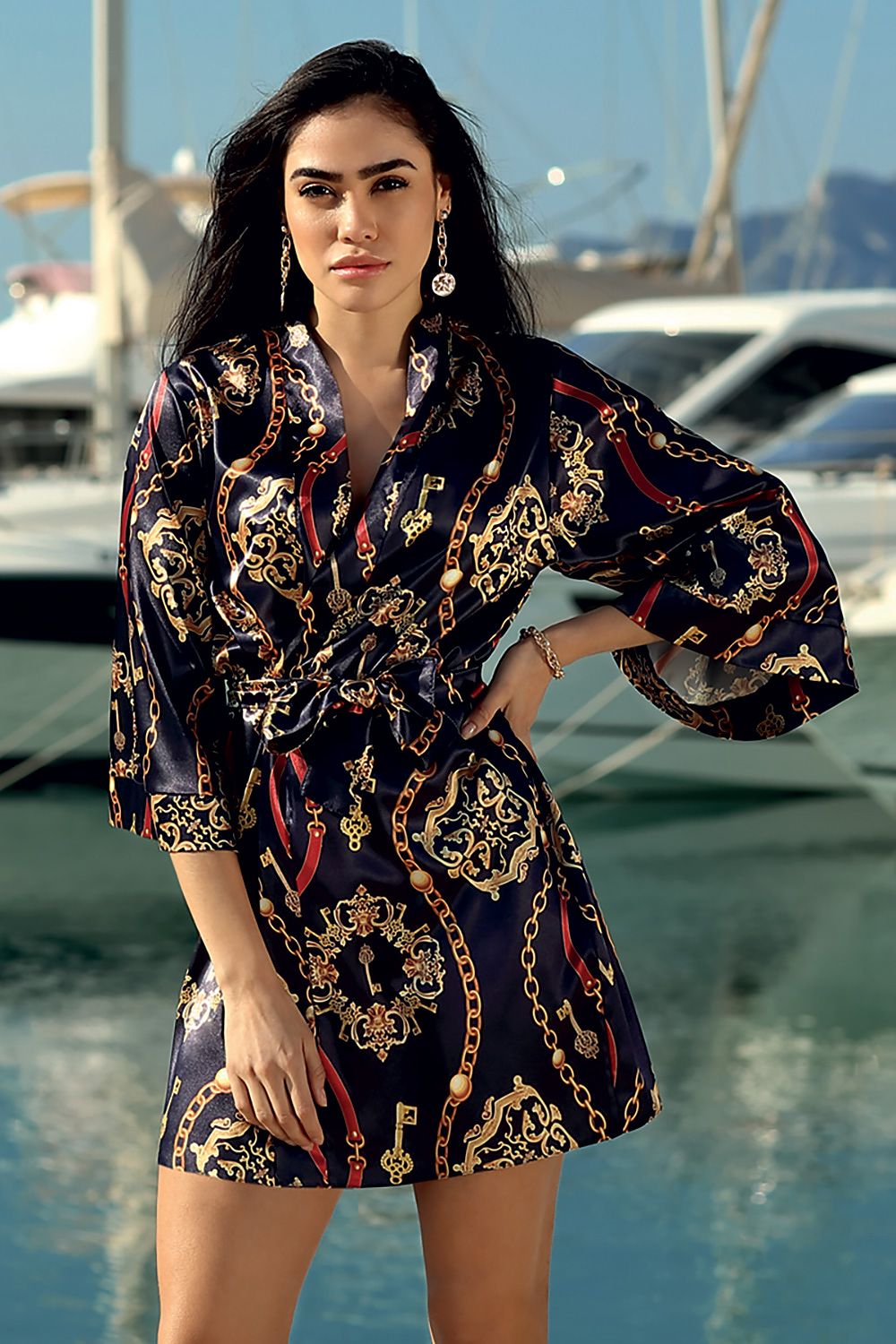 Robe DKaren black - product view 1 at Secretelles